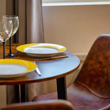 Le Remi Renove Au Coeur De רואן