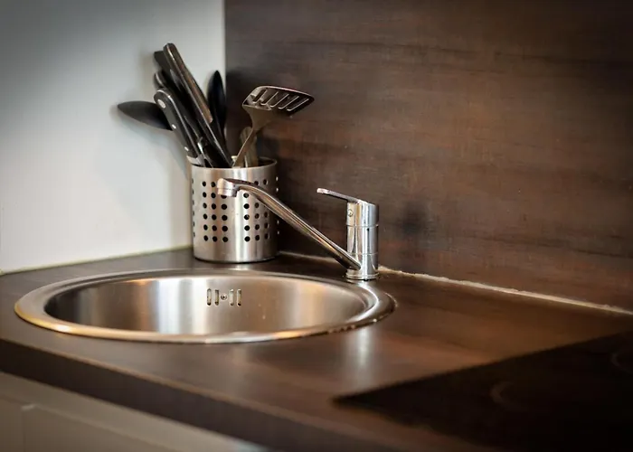 Le Remi Renove Au Coeur De * Руан